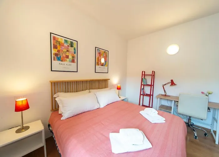 4 Cantoni, Cosy In Monti District *