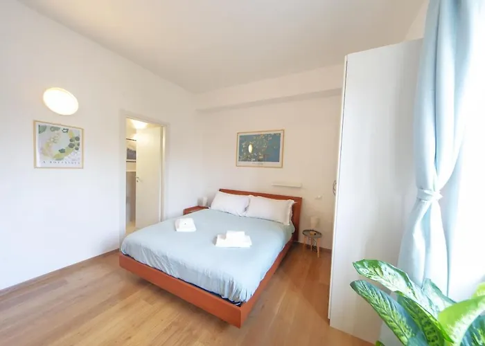 4 Cantoni, Cosy In Monti District דירה *